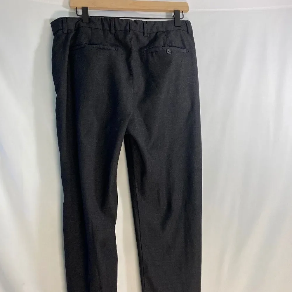 Banana Republic size 34x30 Dress pants